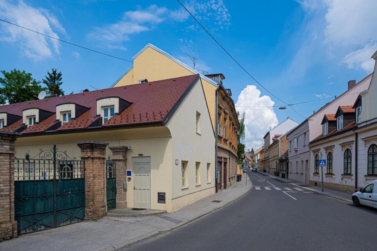 Paon Boutique Apartments Ζάγκρεμπ Εξωτερικό φωτογραφία
